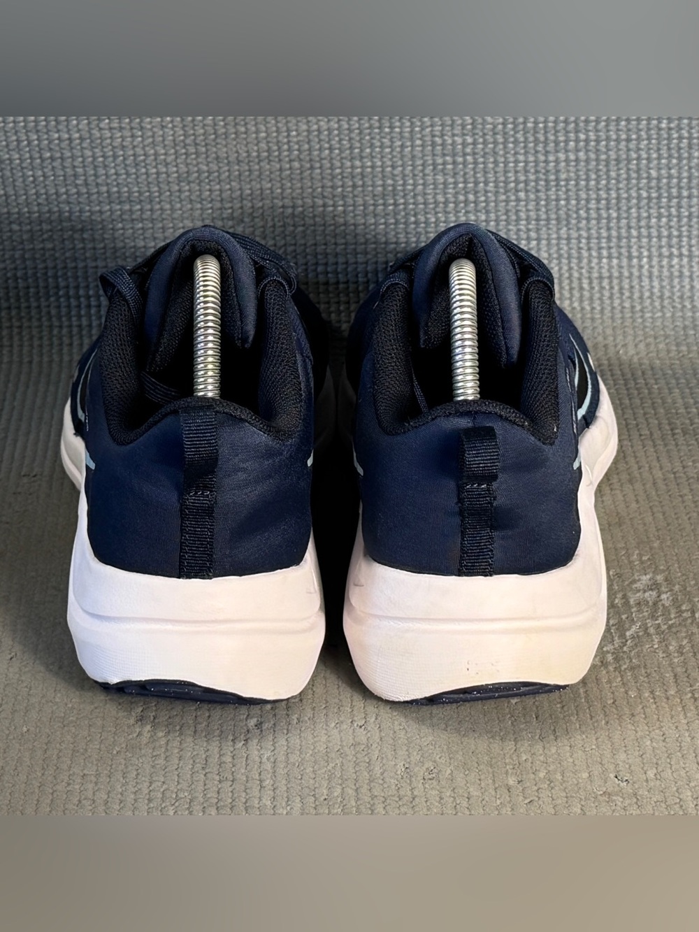 Nike Downshifter 12 Midnight Navy White Running Shoes DD9293-400 Men’s Size 8.5 - Picture 7 of 9